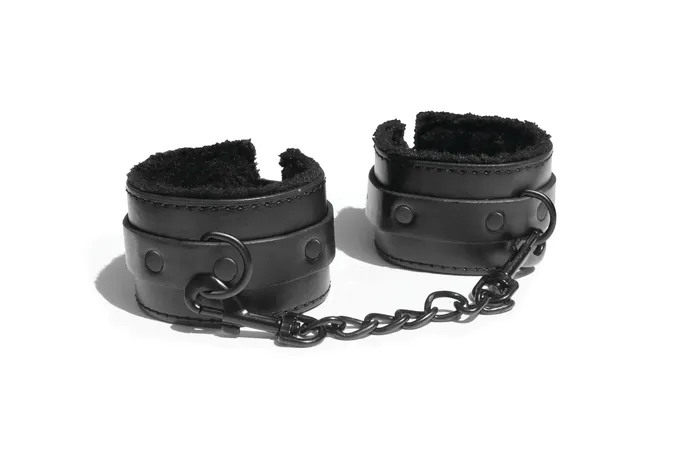 Sex and Mischief Shadow Fur Handcuffs Sportsheets Couples