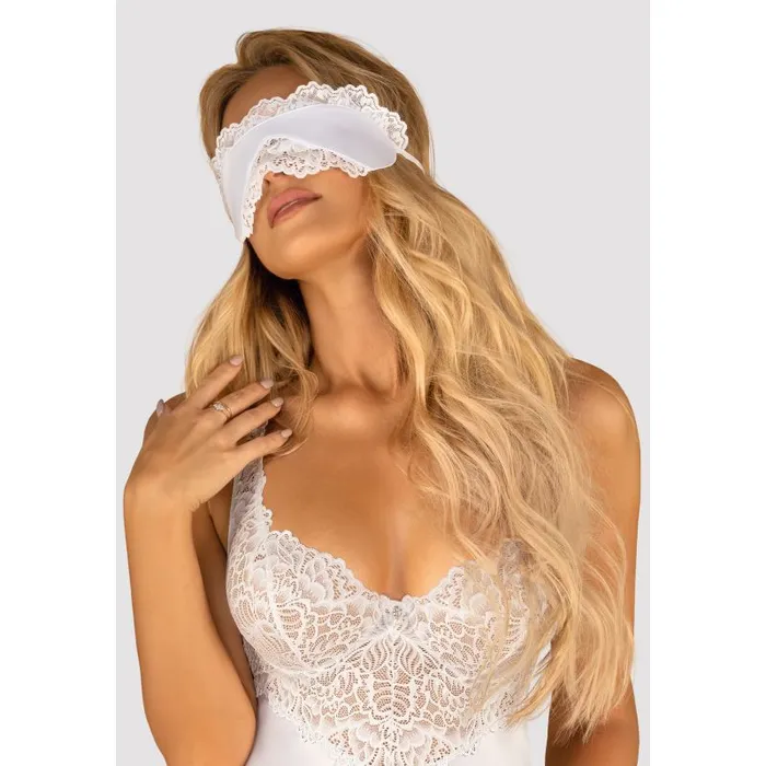 Amor Blanco Eye Mask Obsessive Vibrators